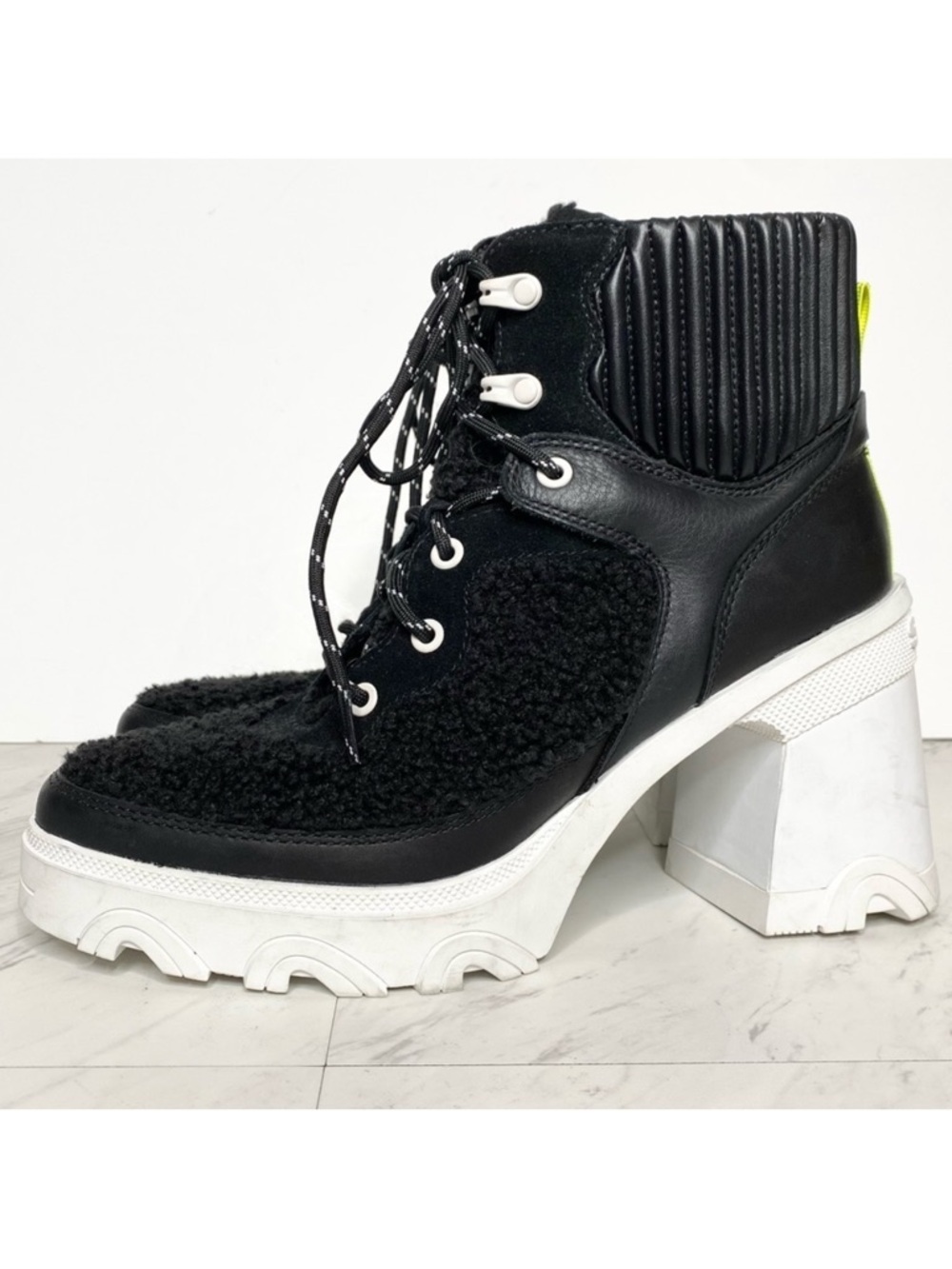 Sorel Brex Cozy Lace Up Heeled Boot 10 1/2